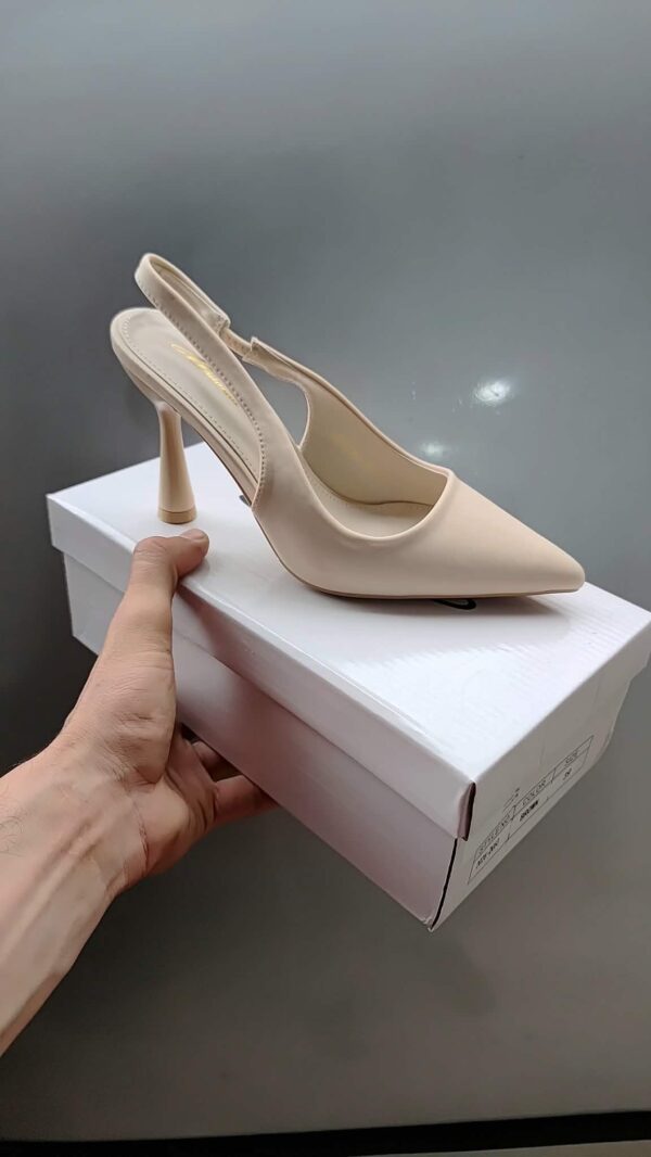 att-1ubbnf_nbndqoyssw0ntq_ypeulroq05j9cgrpwnoda Escarpin satin Canada