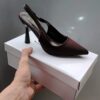 att-fzhlc2k_womkqozn74u-gy5ujhbgoaqgwci4ceqdfvg Escarpin satin Canada