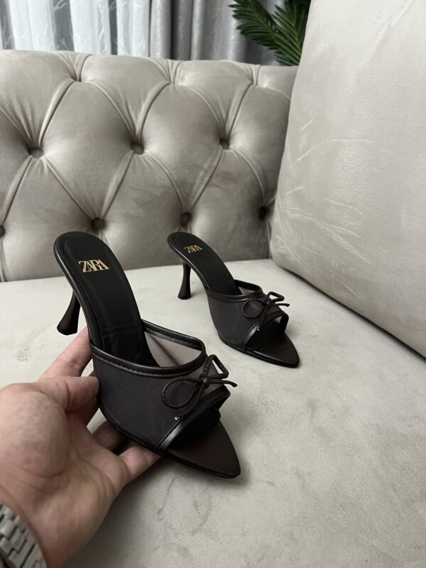 img_0386 Sabot Zara marron avec neu