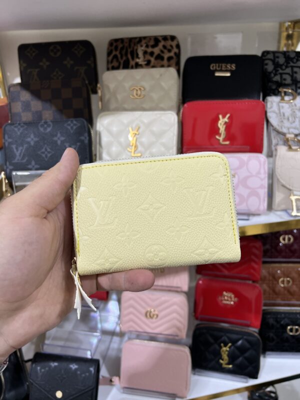 Porte money avec sa boîte ✨