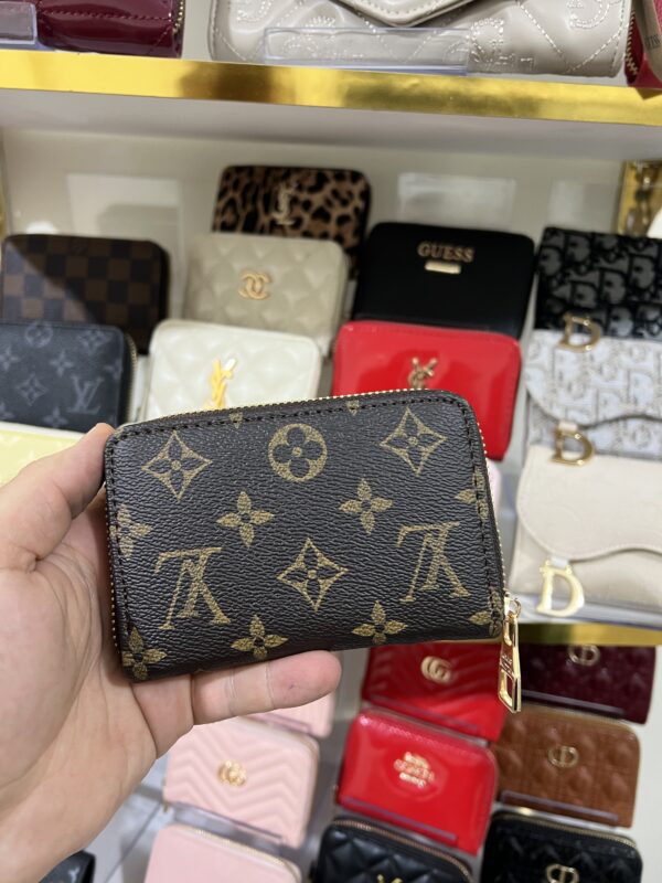 Porte money avec sa boîte ✨