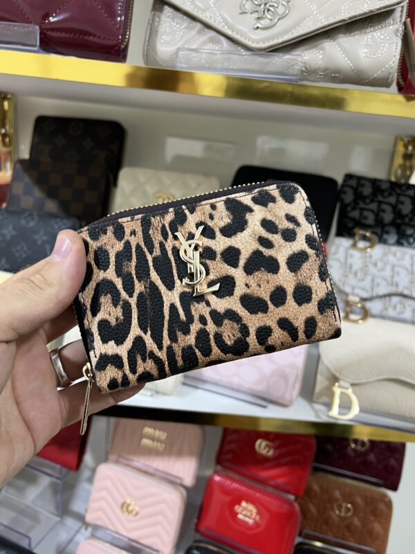 Porte money avec sa boîte ✨