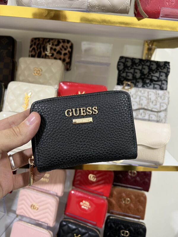 Porte money avec sa boîte ✨