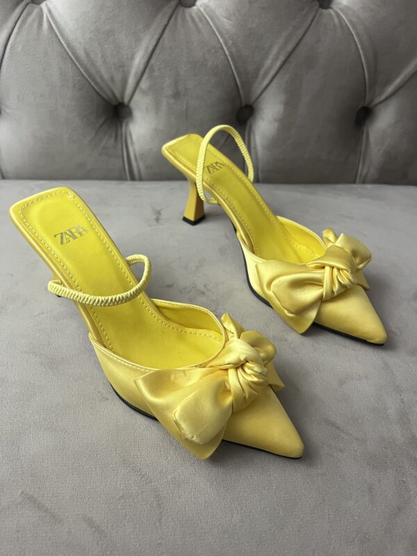 Escarpin Zara papillon chargé noir