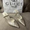 Talon Gucci beige