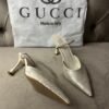 Talon Gucci beige