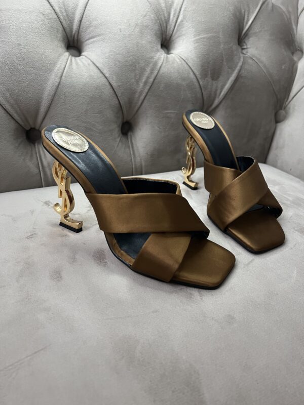 Sabot YSl satin Lux