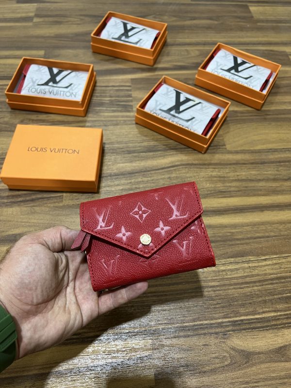 Port money Louis Vuitton