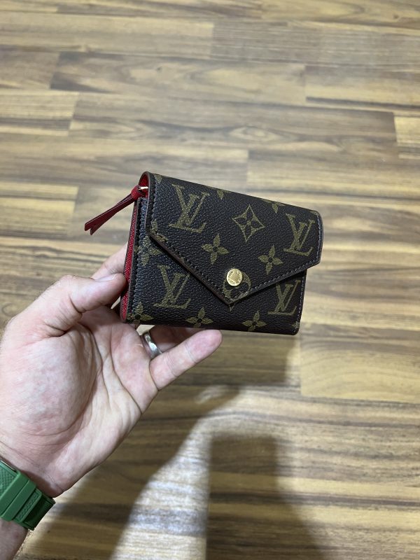 Port money Louis Vuitton