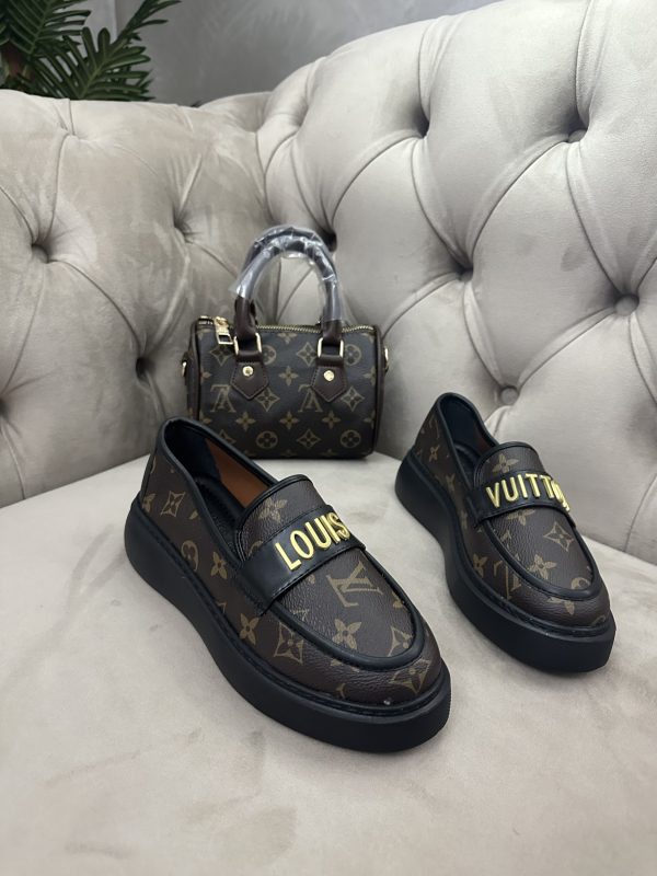 Mocassin LV France