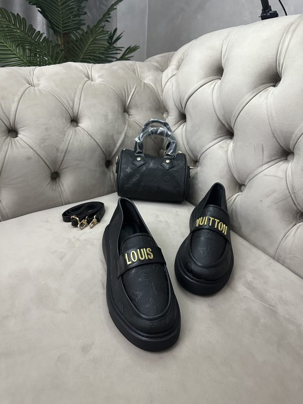 Mocassin LV France