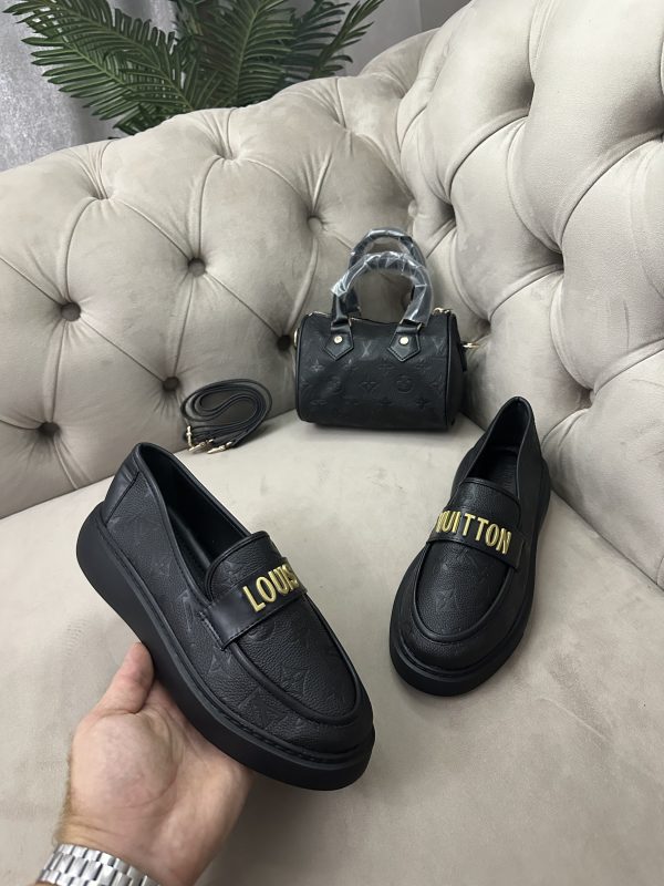 Mocassin LV France