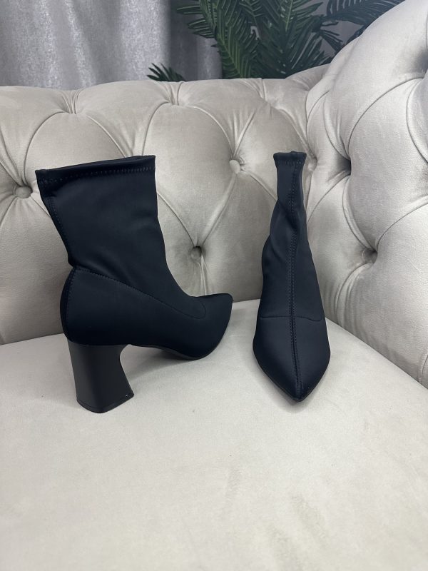 Boot satin sauvage