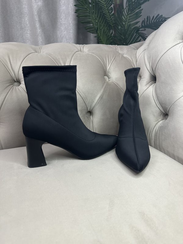 Boot satin sauvage