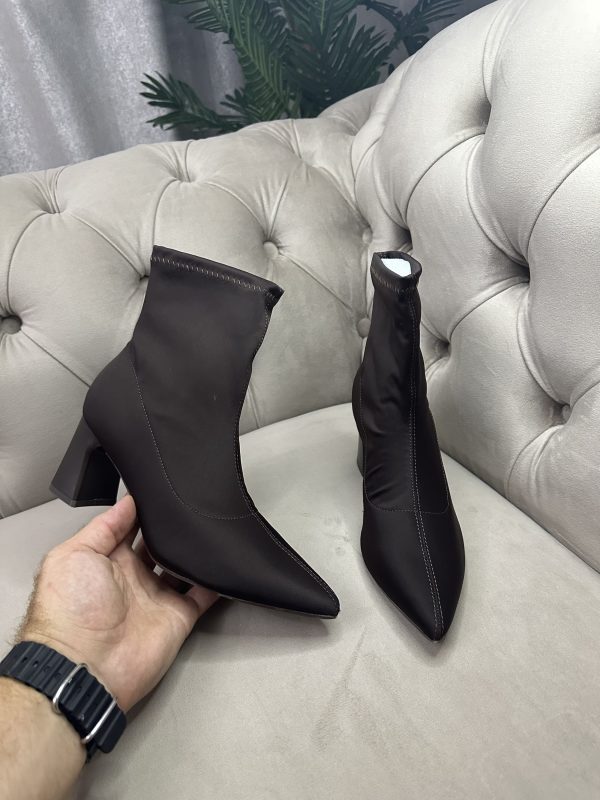 Boot satin sauvage