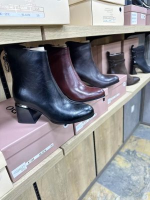 img_3664 Boots talon carré doré