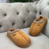 UGG coupé