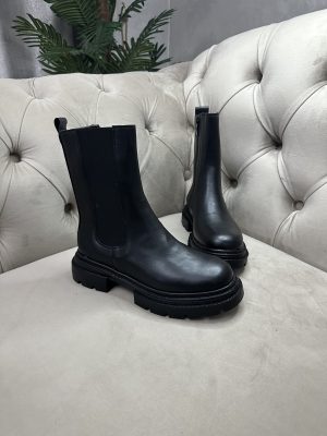 BOOT AR