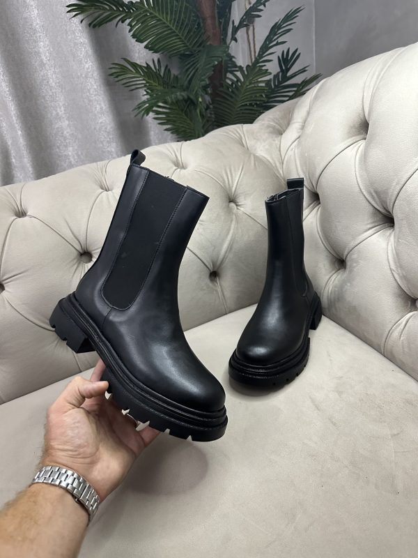 BOOT AR