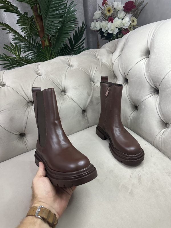 BOOT AR